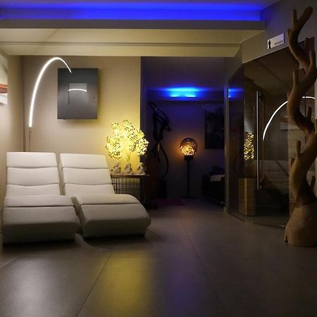 Hotel Monte Cristo Hoeselt Εξωτερικό φωτογραφία